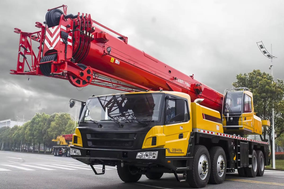 Xe cẩu chuyên dụng SANY 160 tấn