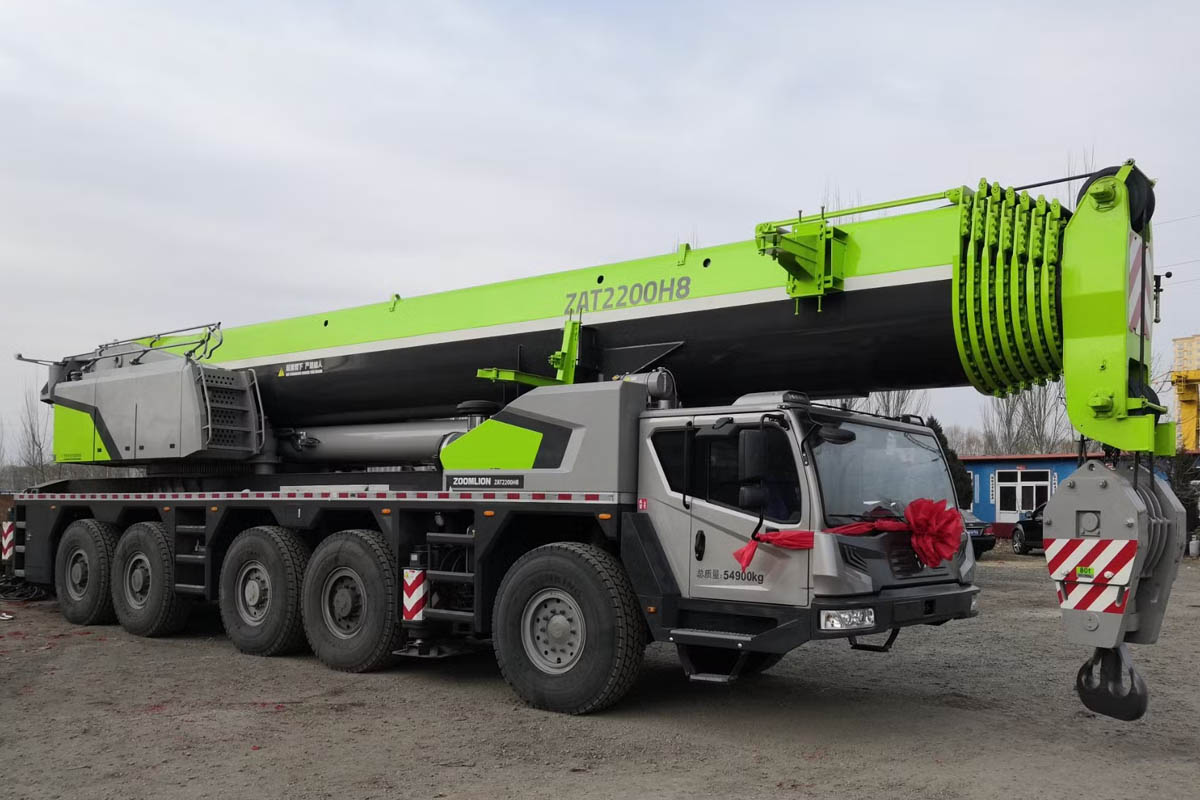 Xe cẩu Zoomlion 220 tấn