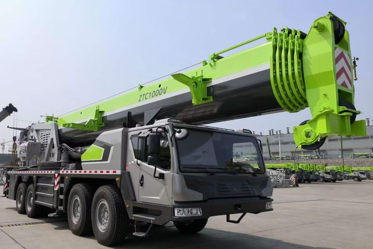 Xe cẩu bánh lốp Zoomlion 100 tấn