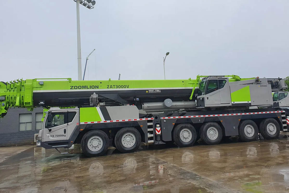 Xe cẩu Zoomlion 300 tấn